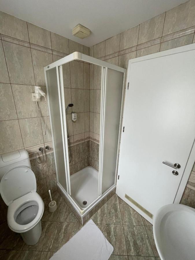 Hotel Gostisce Senica Senovo Exteriér fotografie